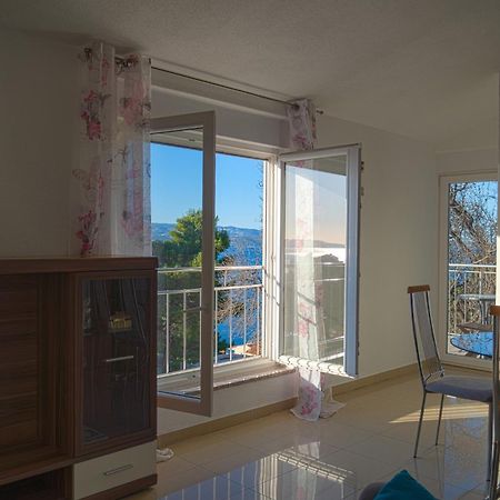 Apartments Sara & Nina Omis Luaran gambar