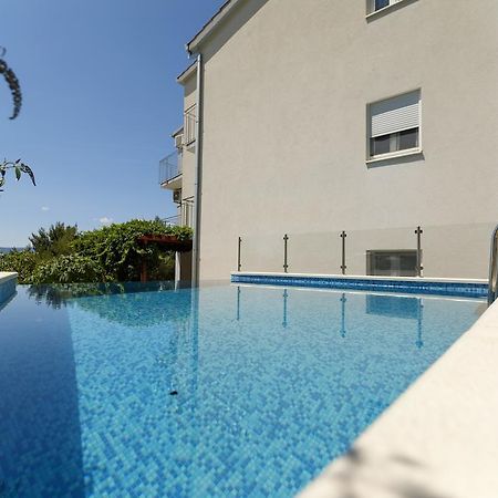 Apartments Sara & Nina Omis Luaran gambar