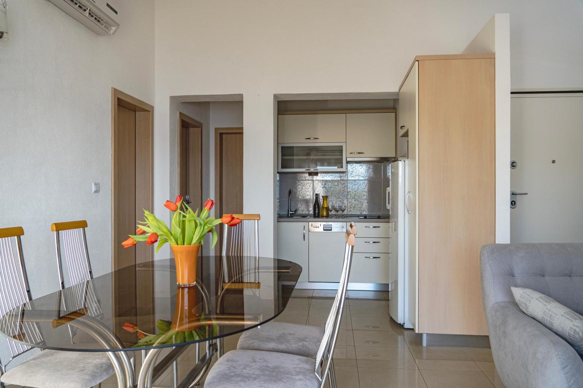 Apartments Sara & Nina Omis Luaran gambar